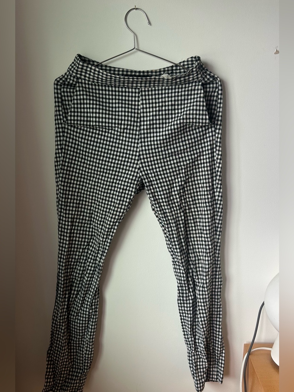 I Black and White Gingham capris